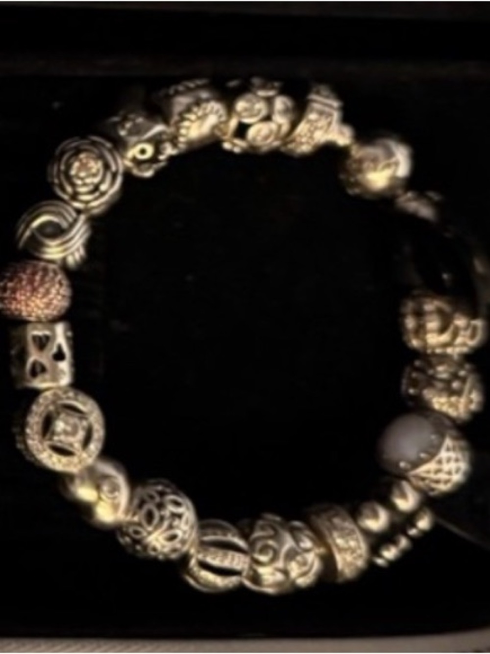 Pandora bangle style sterling silver Charm Bracelet with 19 charms - Picture 5 of 5